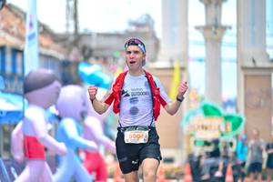 BIB: 5004
                            <button type="button" onclick="openModal(24882757)" class="btn btn-primary btn-sm float-right btn-popup" data-toggle="modal" data-target=".modal-high-quality">
                        <i class="fas fa-shopping-cart"></i> Add to Cart
                    </button>
                                            <button type="button" onclick="isThisMe(24882757, true)" class="btn btn-success btn-sm float-right btn-popup btn-isme hidden" data-toggle="tooltip" data-placement="bottom" title="นี่คือรูปของคุณใช่ไหม คลิกที่นี่เพื่อเอาเข้าอัลบั้ม">
                        <i class="fas fa-plus"></i> Add to album
                    </button>
                    <button type="button" onclick="isThisMe(24882757, false)" class="btn btn-warning btn-sm float-right btn-popup btn-isnotme hidden">
                        <i class="fas fa-ban"></i> Remove from album
                    </button>